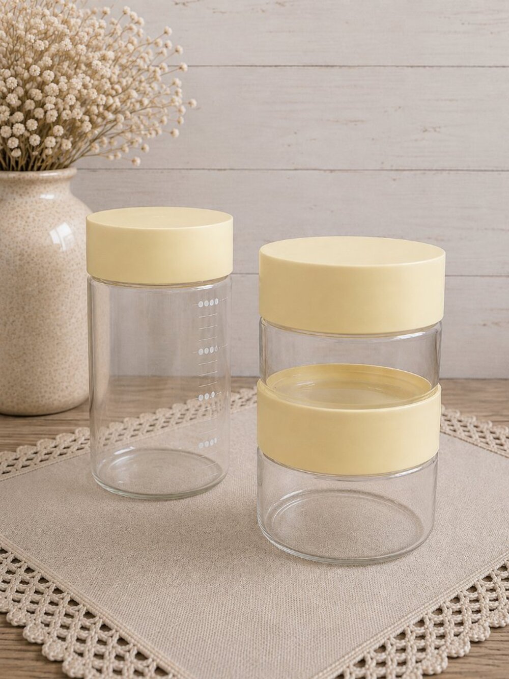 PYREX | Vintage Butter Yellow Top Kitchen Food Containers